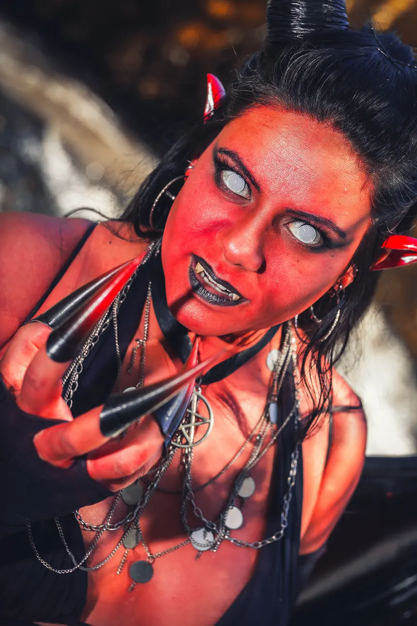 Demon Queen (#6)